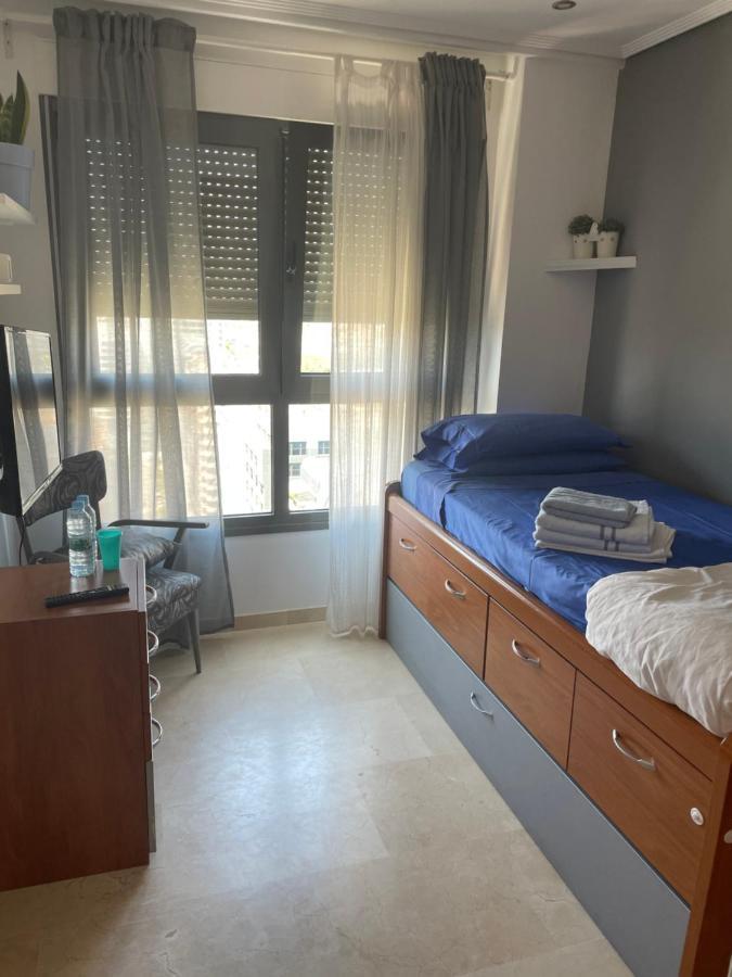 Dama Iberica Apartment บาเลนเซีย ภายนอก รูปภาพ